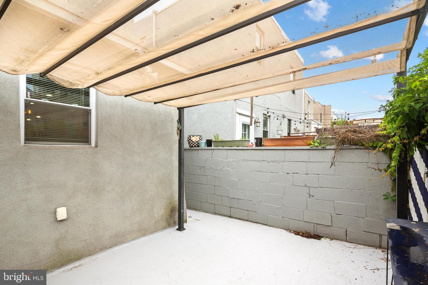 2343 Moore Street photo 20
