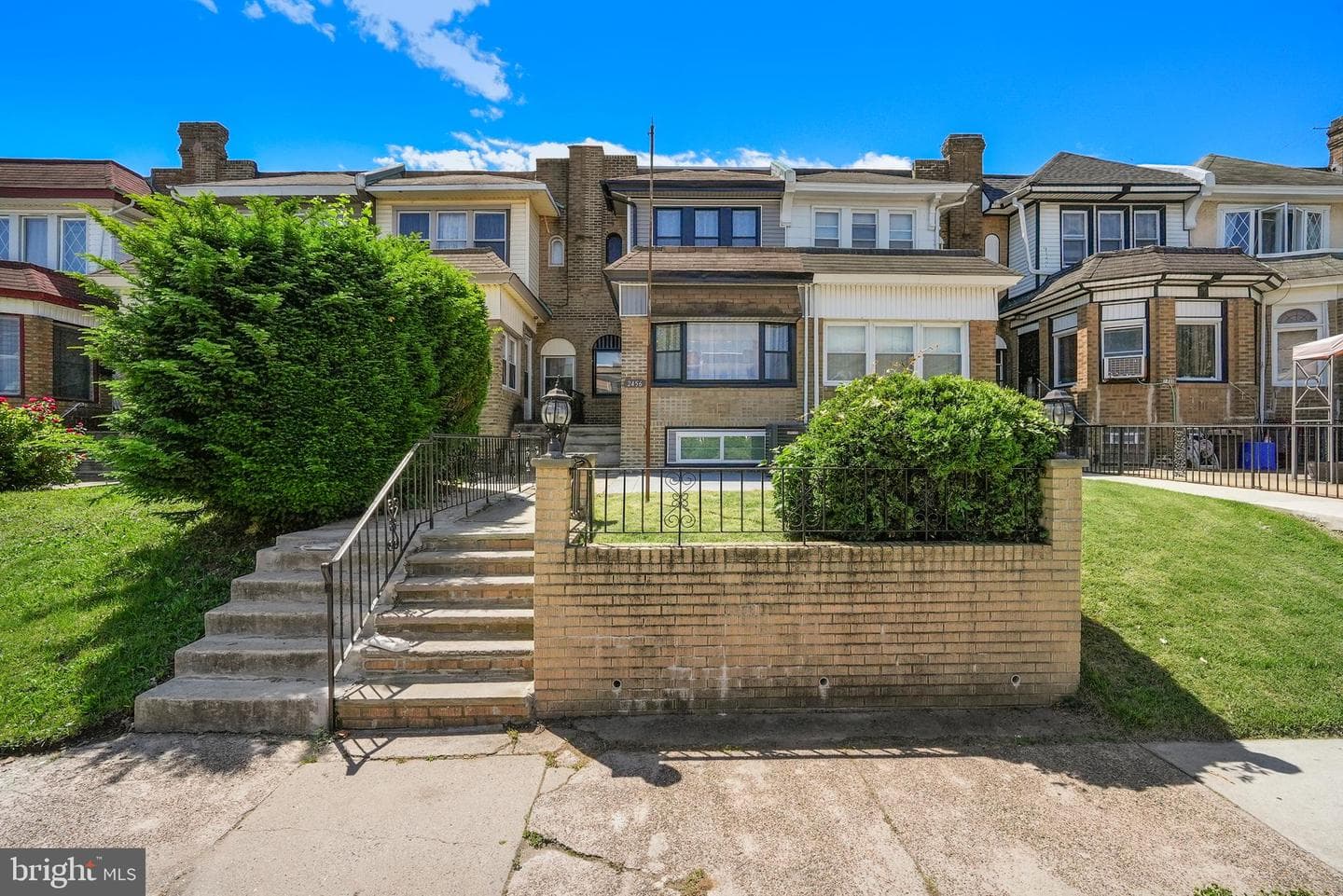 2456 76th Ave