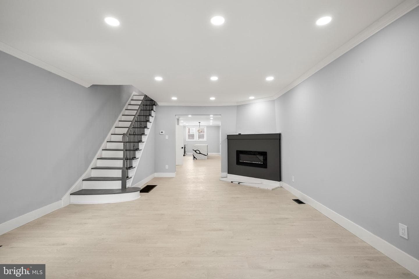 2456 76th Avenue photo 9