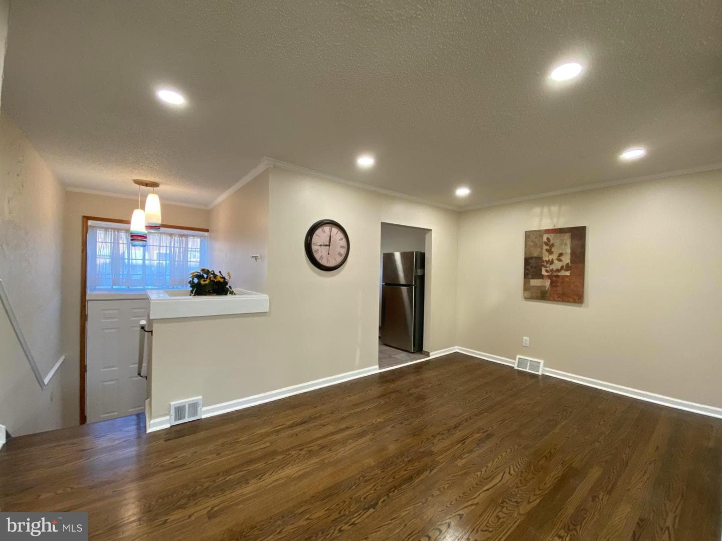3528 W Crown Avenue photo 11