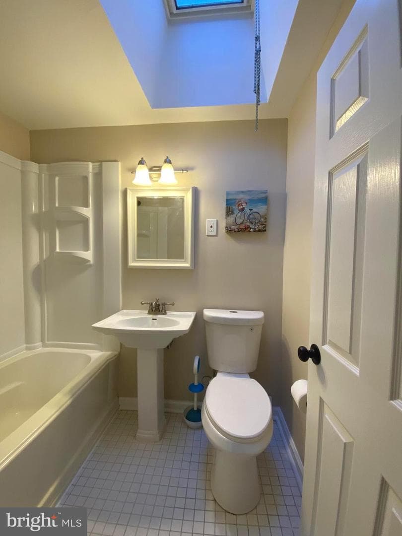 3528 W Crown Avenue photo 21