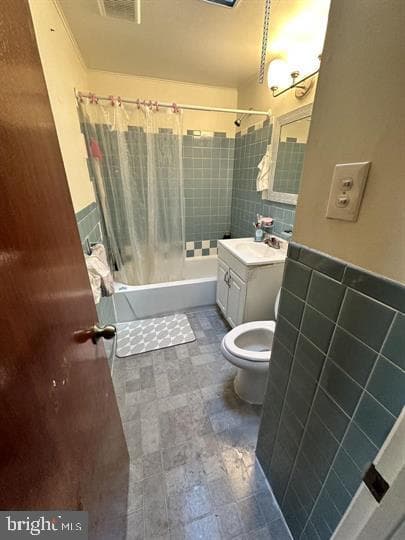 1517 Guilford Place photo 7