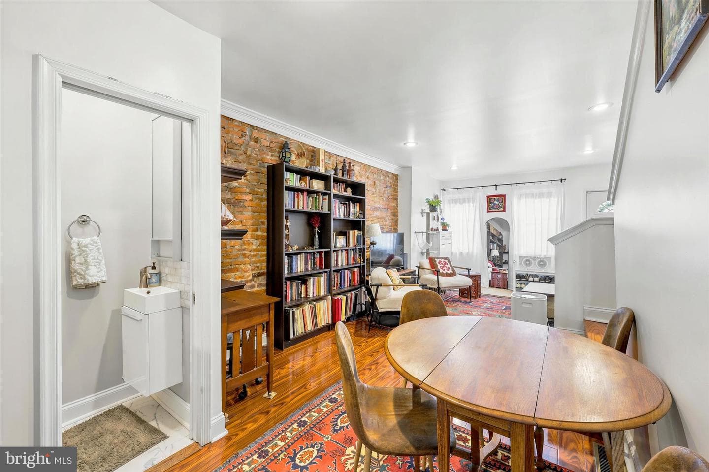 531 Greenwich Street photo 8