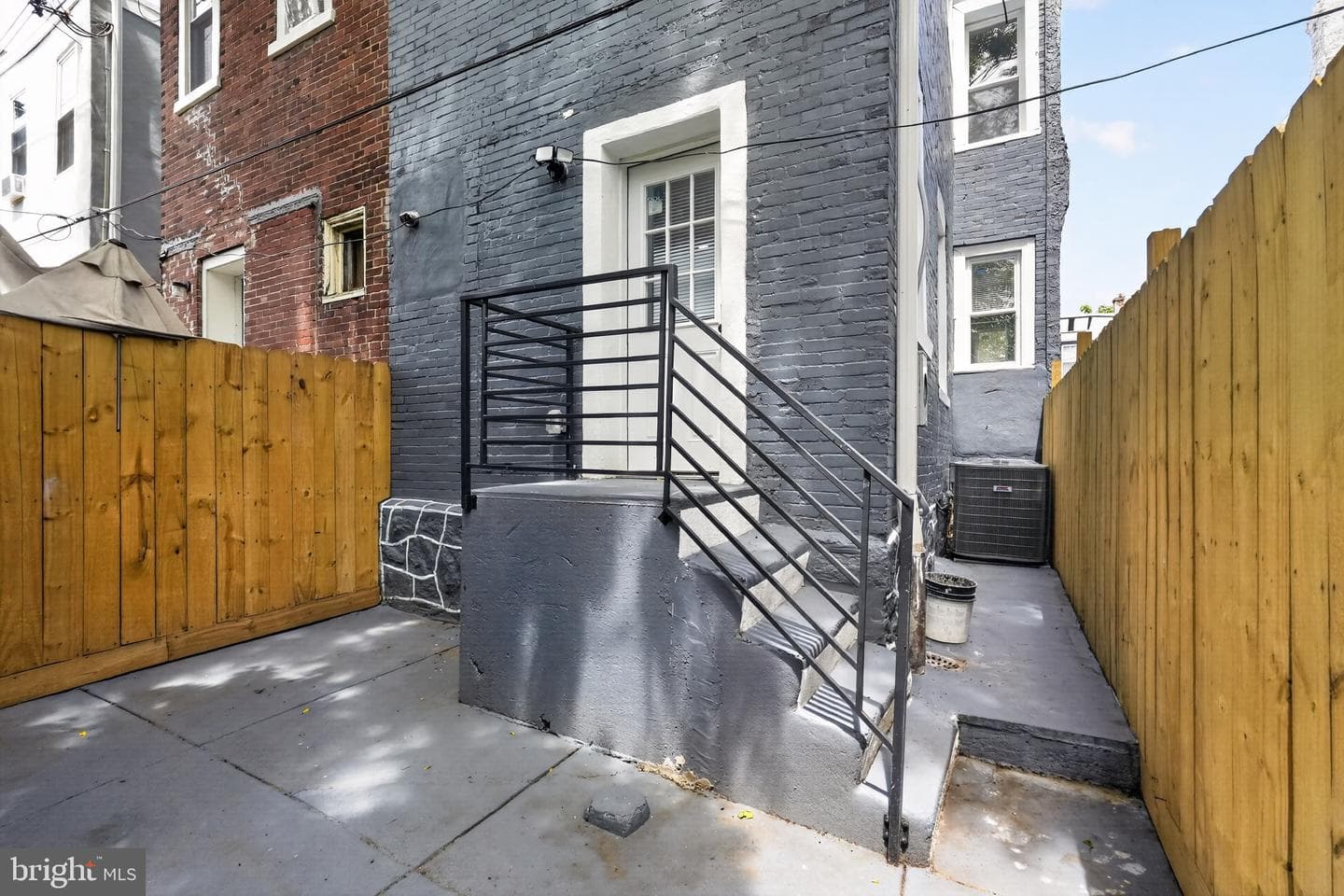 1428 S Vogdes Street photo 29