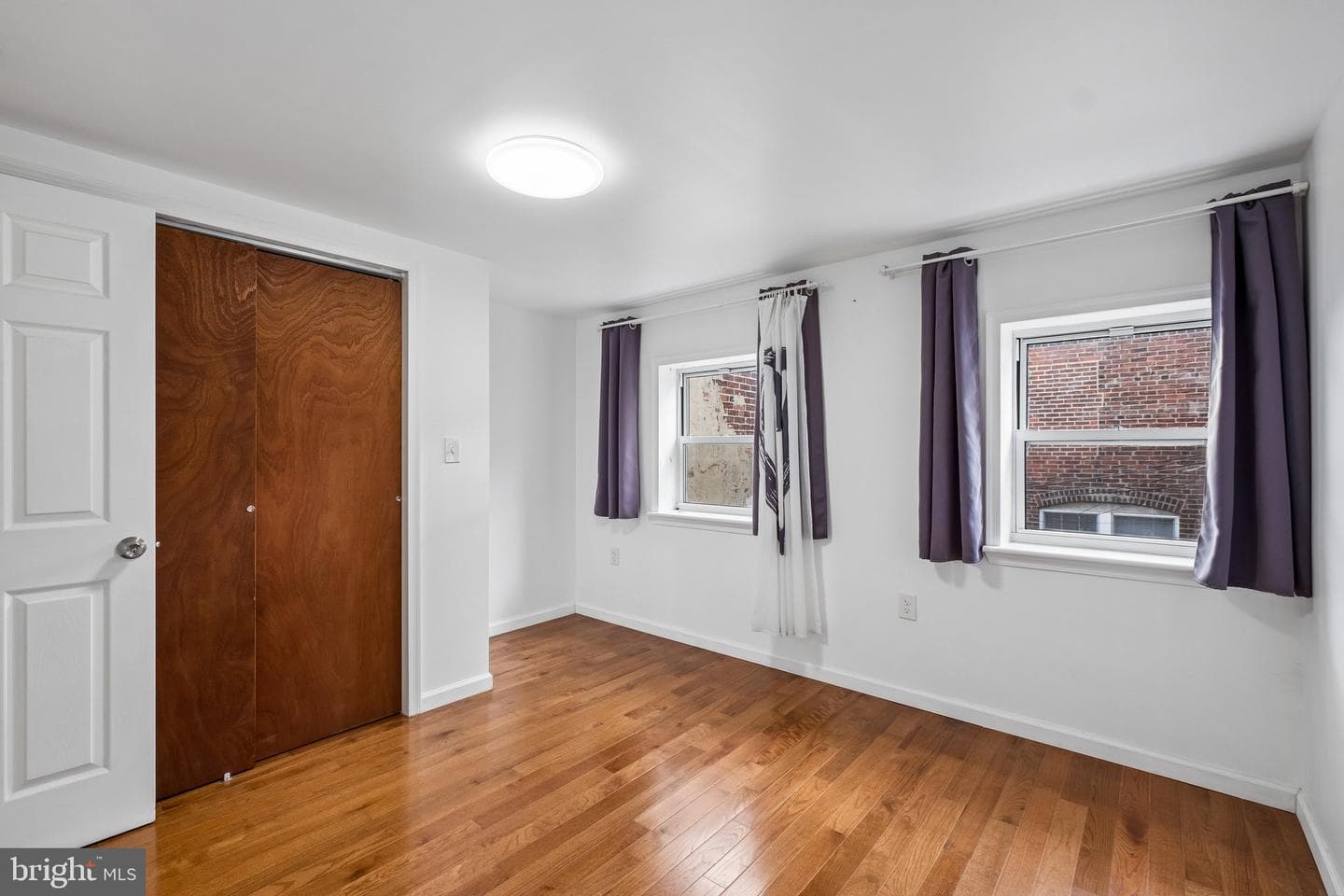 732 Dickinson Street photo 13
