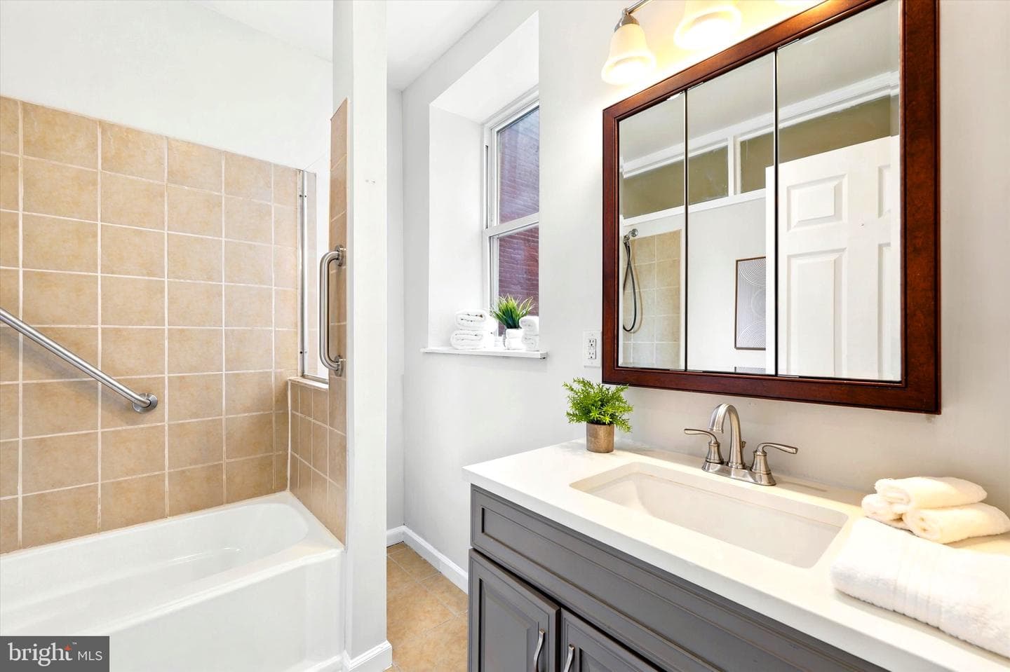 1215 N Randolph Street #2 photo 9