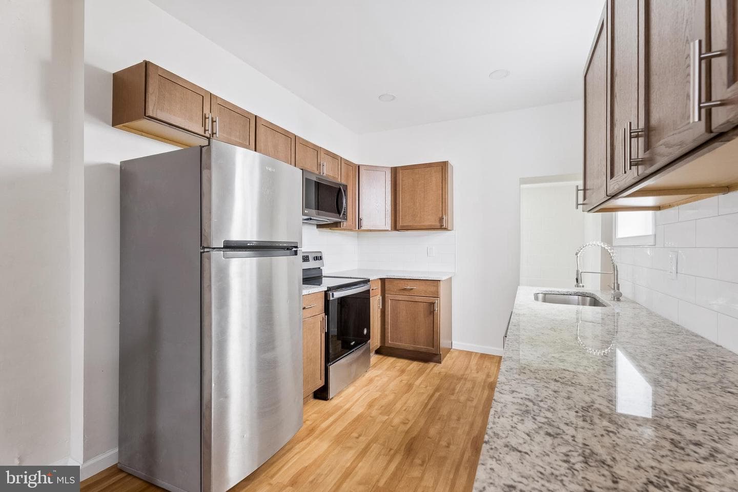 1716 N Hollywood Street photo 21