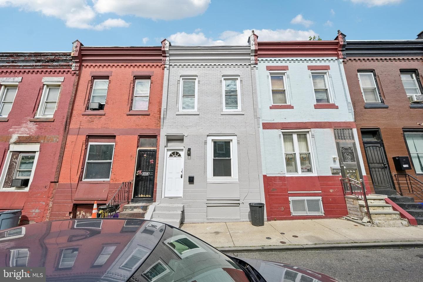 1716 N Hollywood Street photo 34