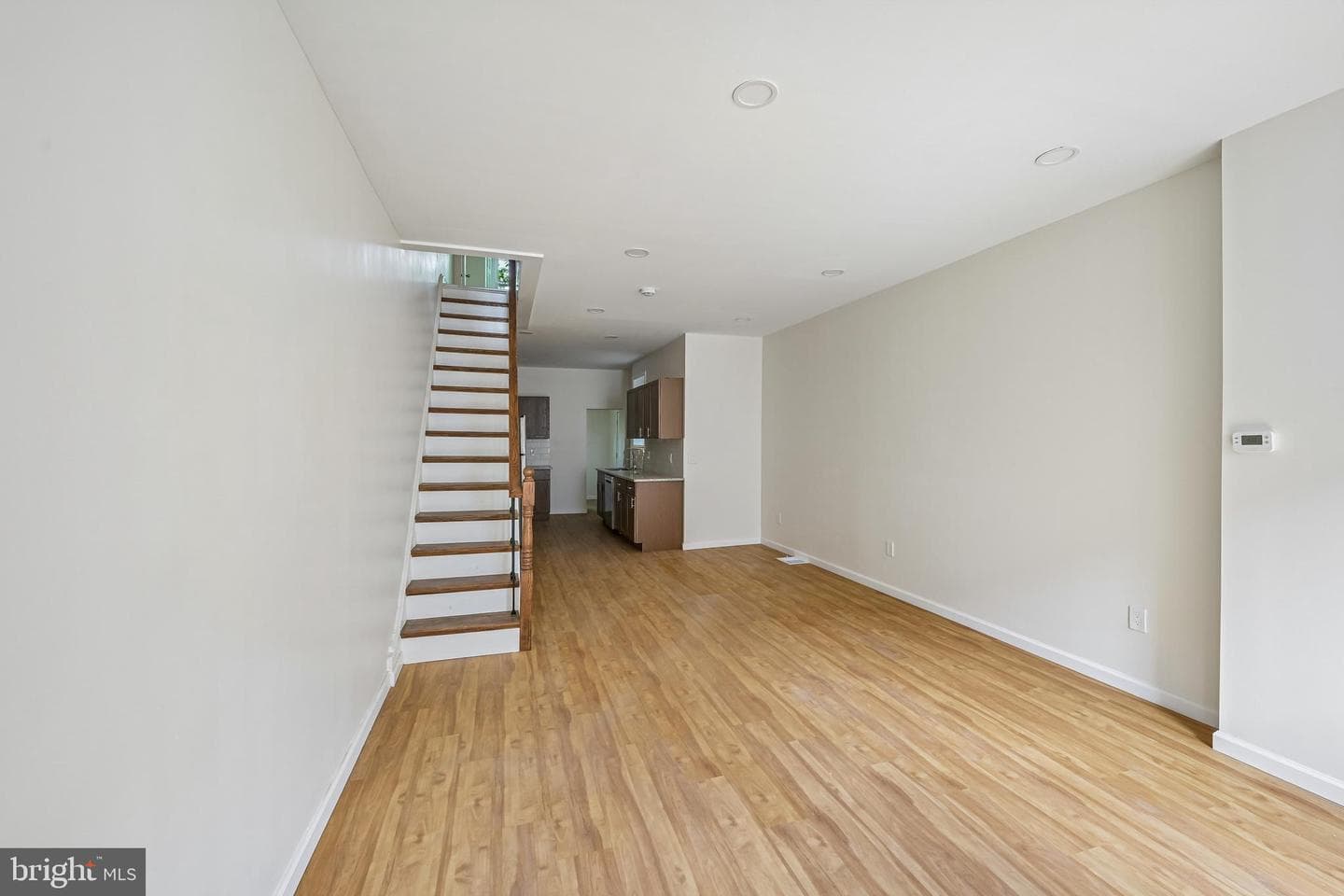 1716 N Hollywood Street photo 44