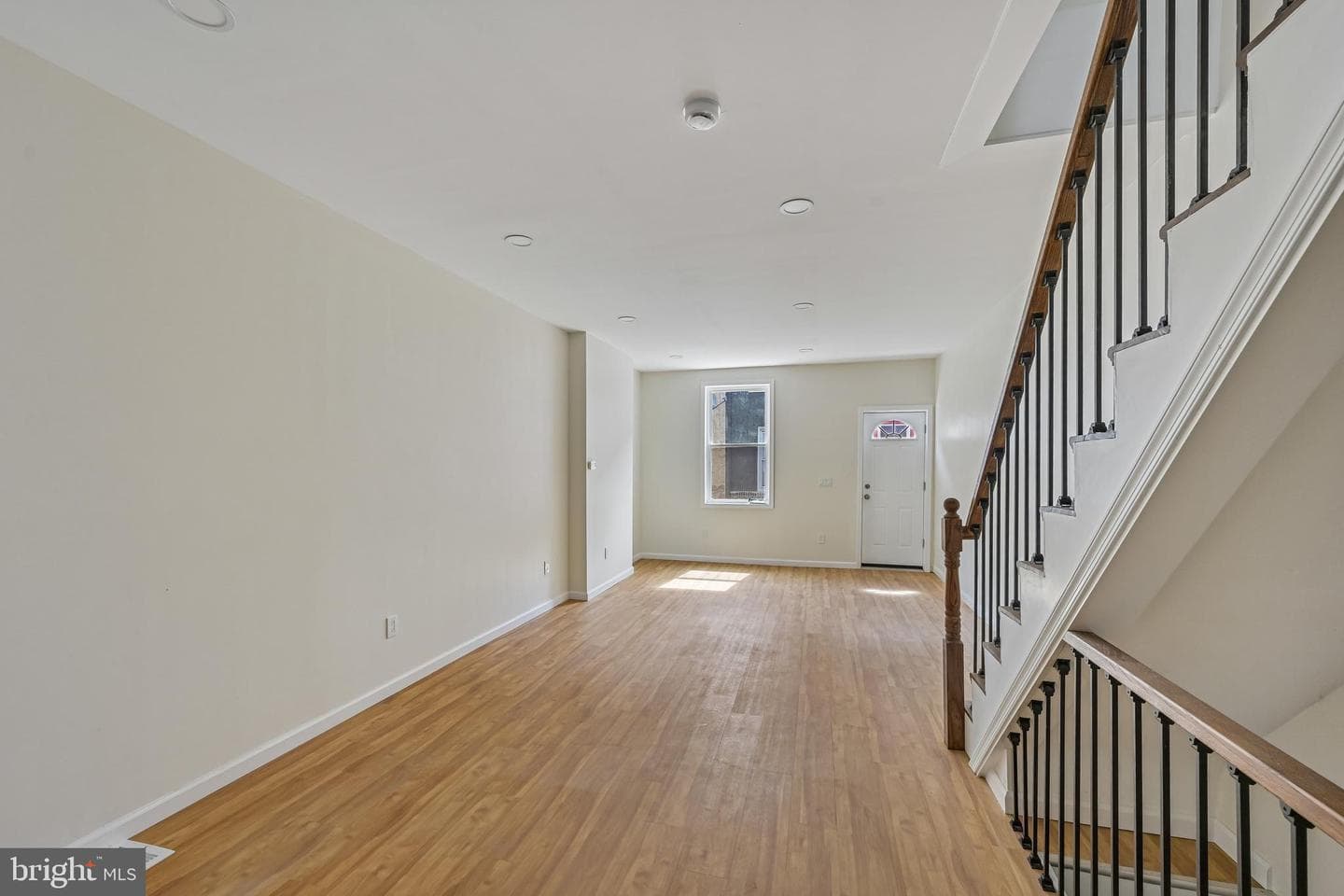1716 N Hollywood Street photo 45
