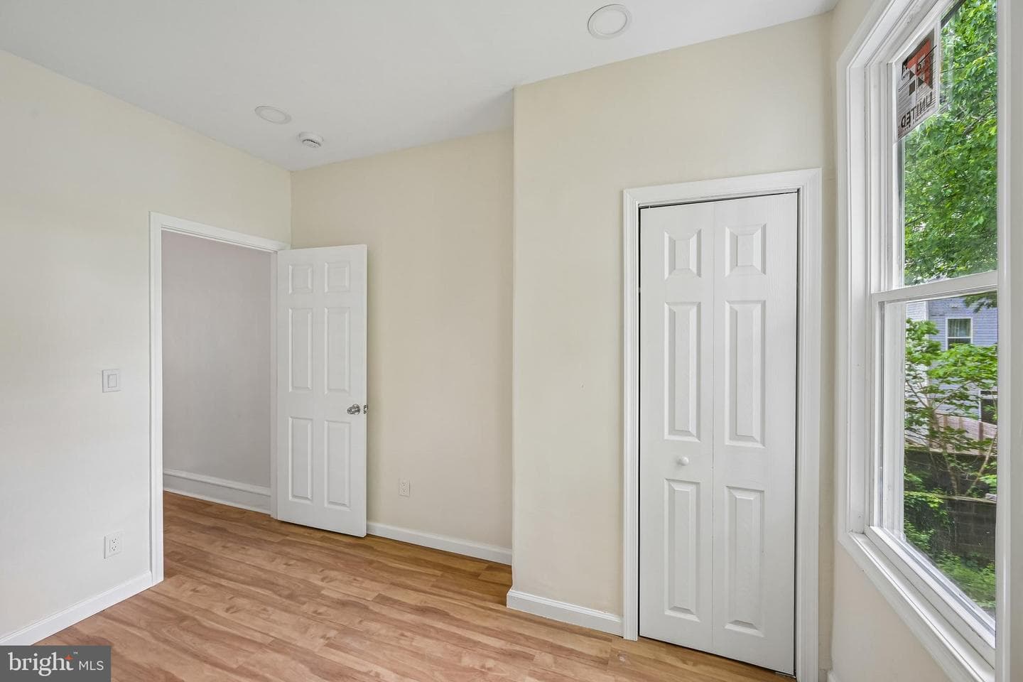 1716 N Hollywood Street photo 46