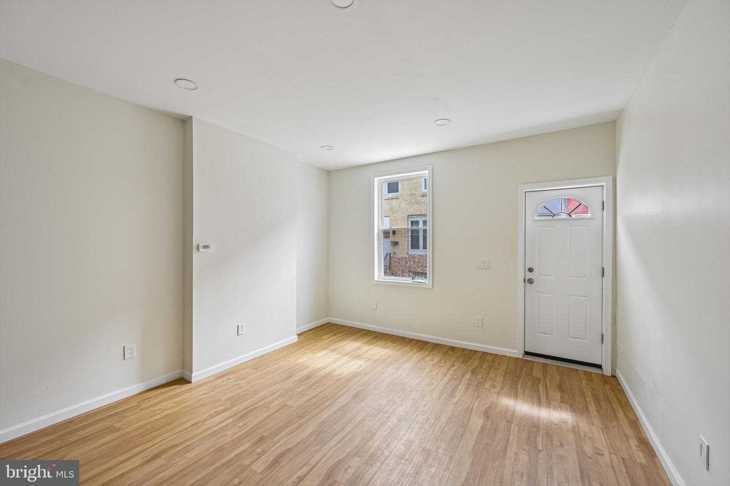 1716 N Hollywood Street photo 63