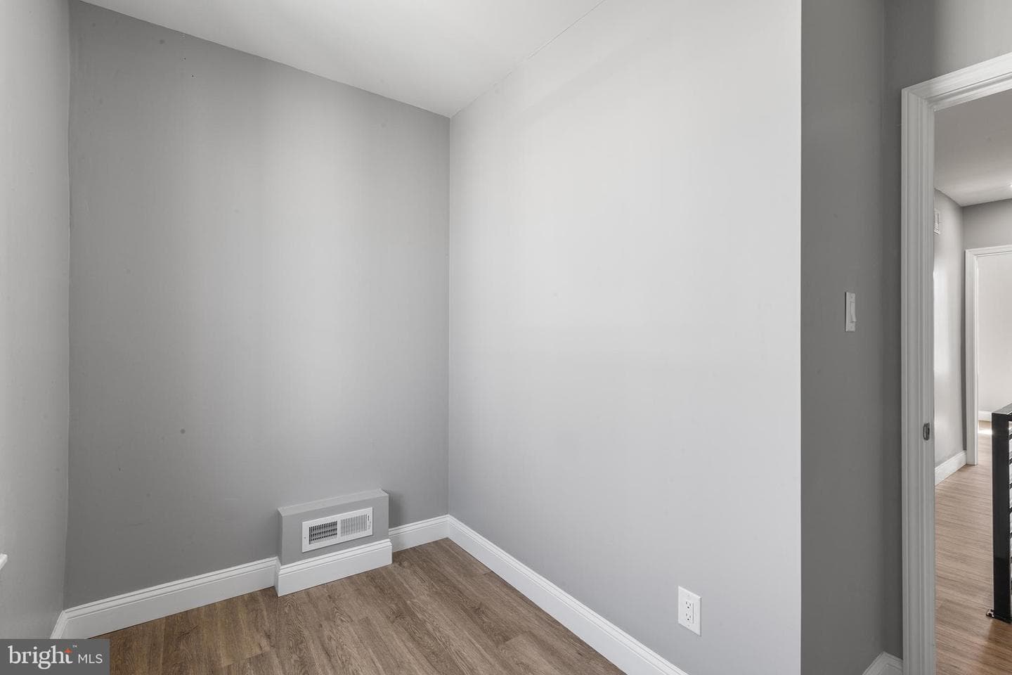 2524 S Mildred Street photo 16