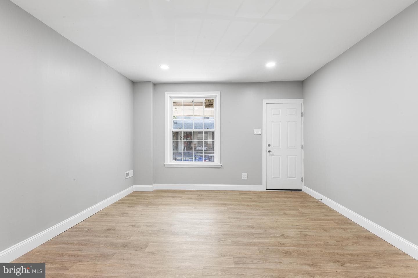 2524 S Mildred Street photo 5