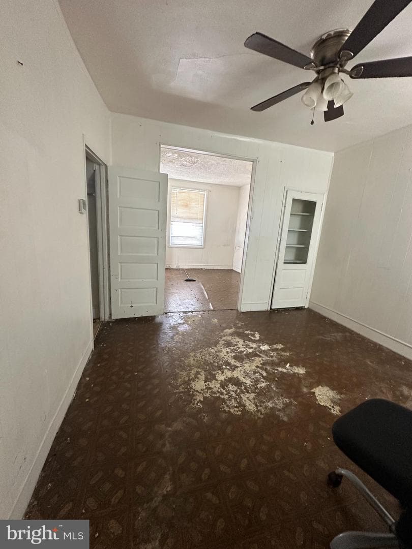 5912 Spring Street photo 3