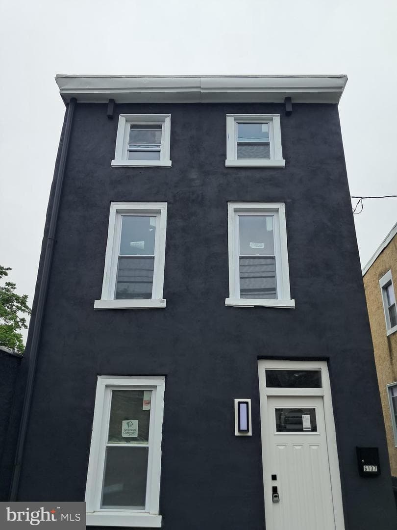 6137 E Wister Street, Philadelphia