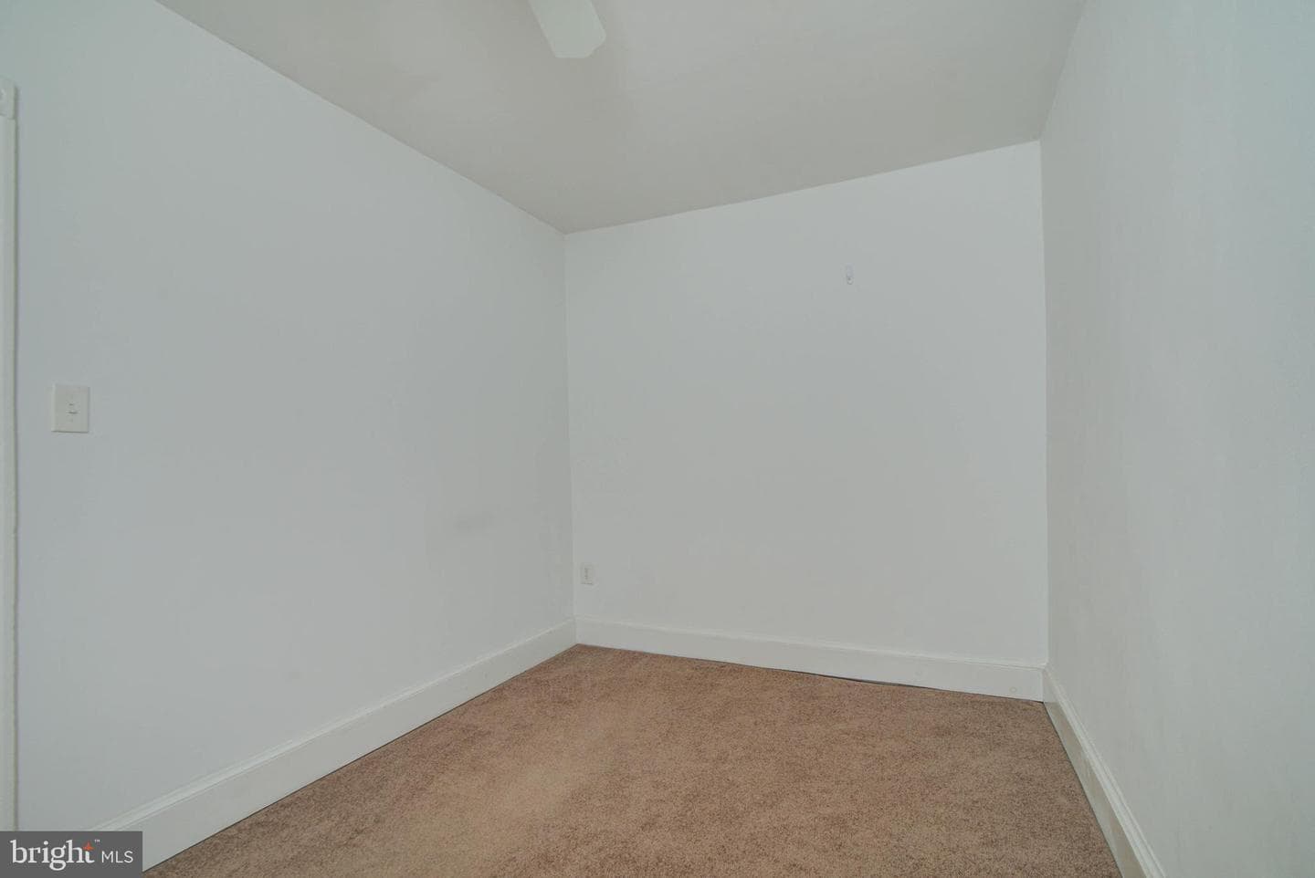 2849 Memphis Street photo 19