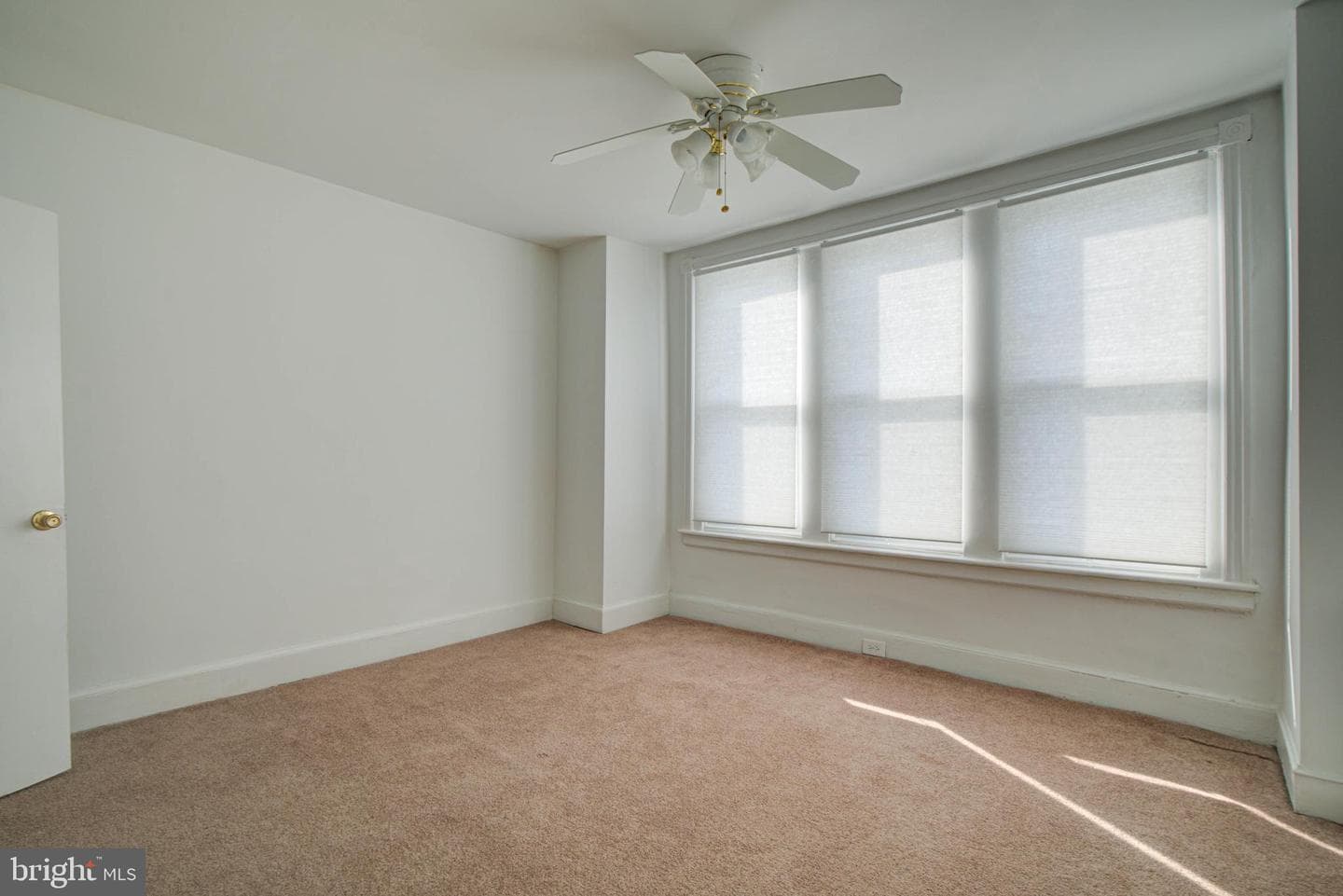 2849 Memphis Street photo 23