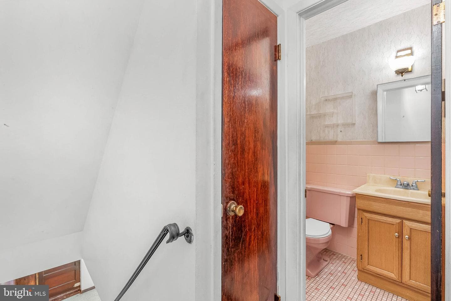7450 Hill Road photo 18