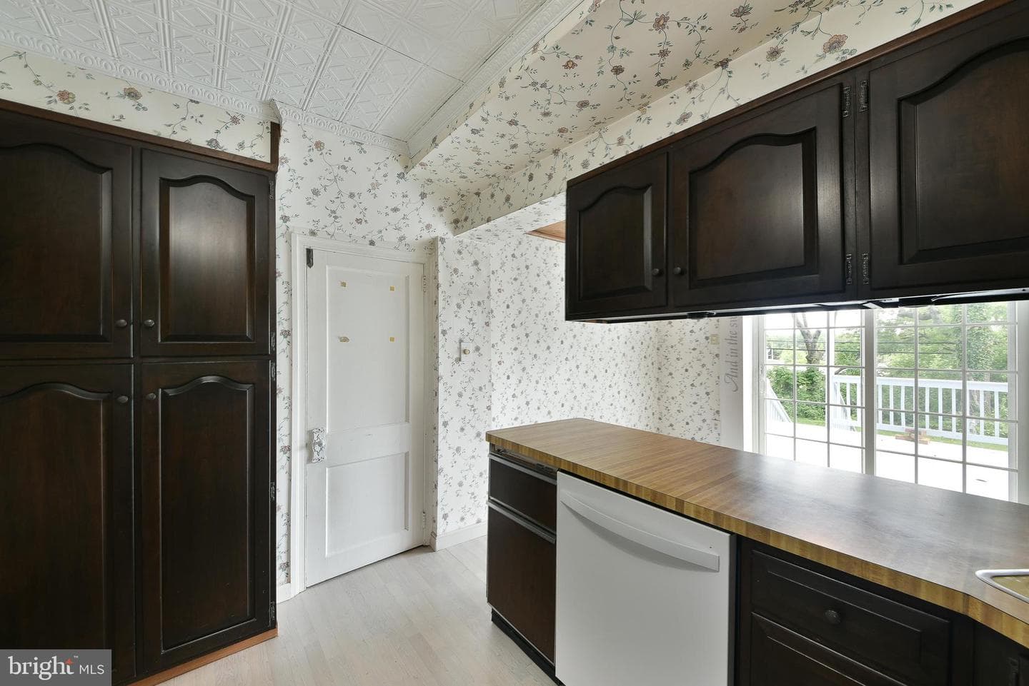 420 Forest Hills Avenue photo 13