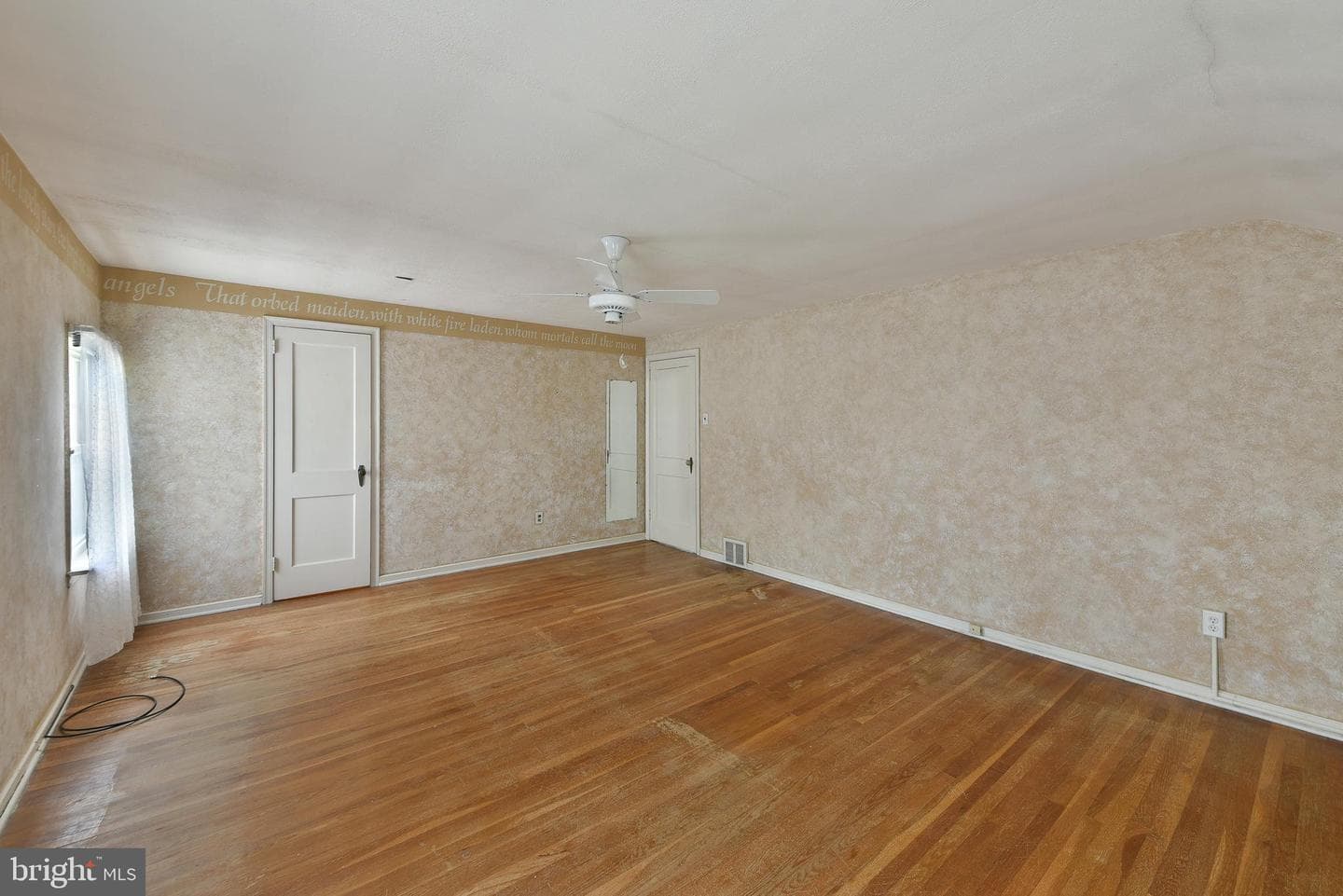 420 Forest Hills Avenue photo 23
