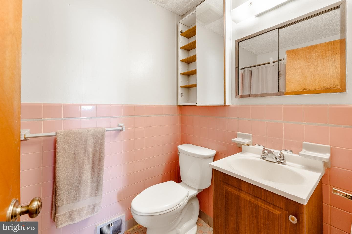 823 Rennard Street photo 26