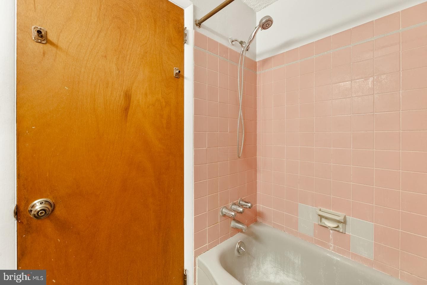 823 Rennard Street photo 27