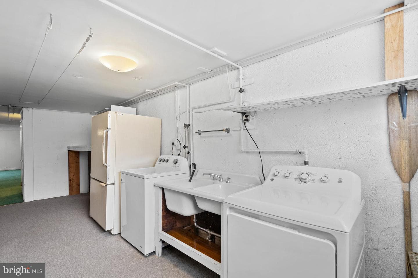 9223 Crispin Street photo 19