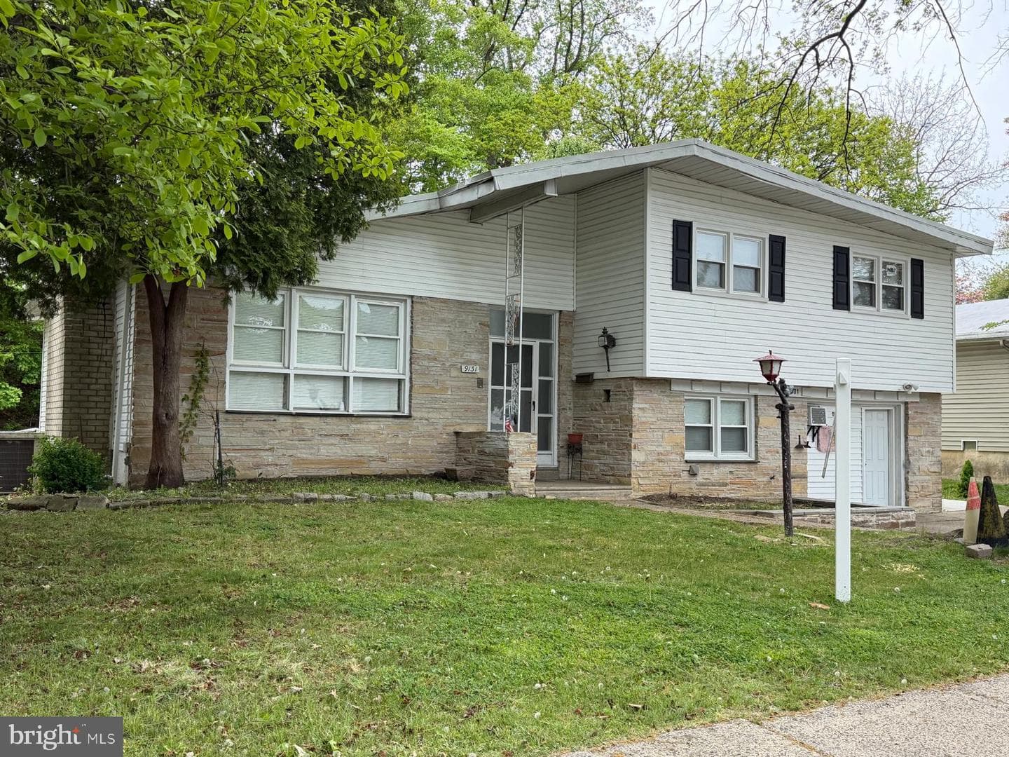 9131 Bustleton Avenue, Philadelphia