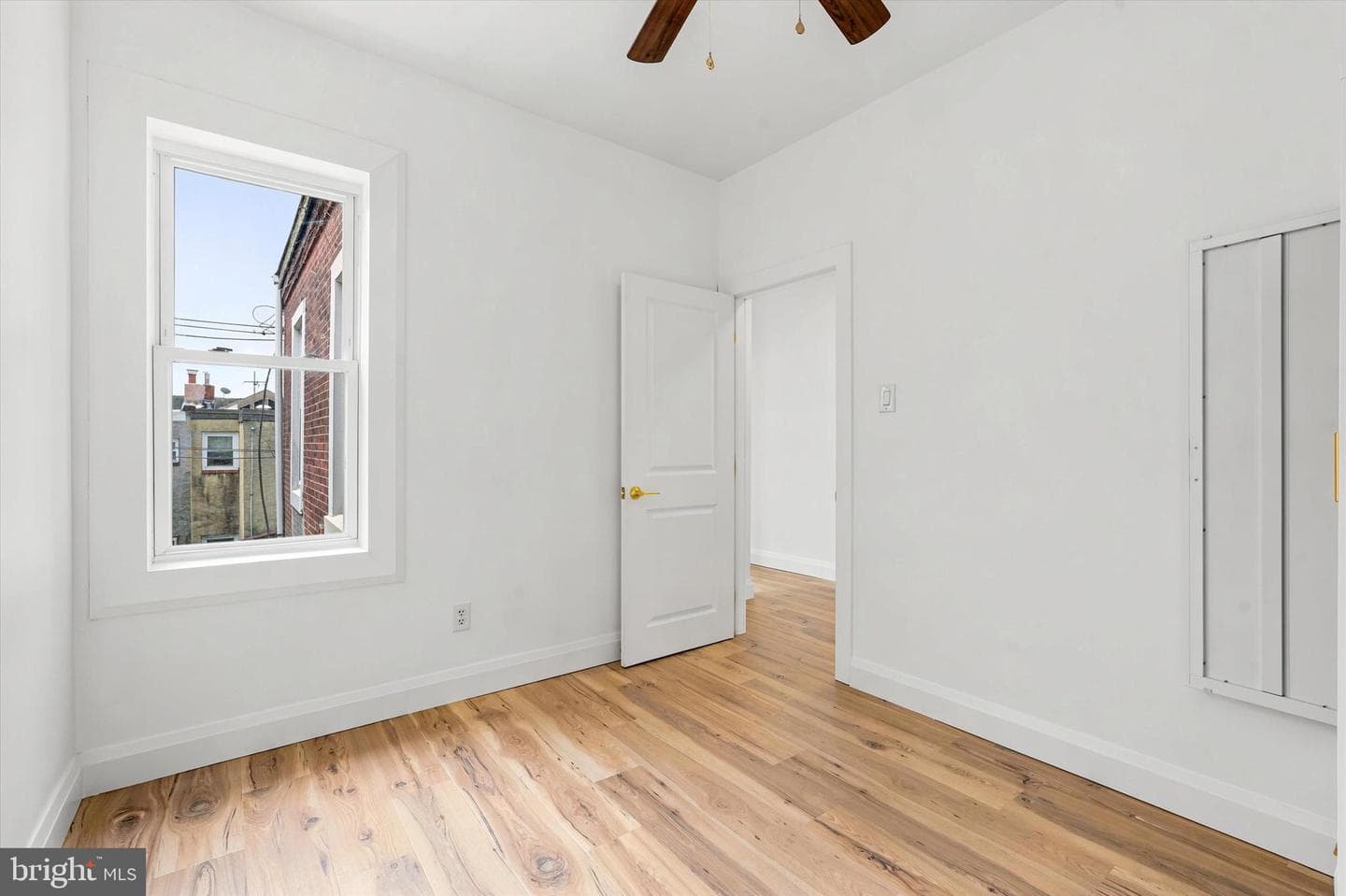 2304 Nicholas Street photo 20