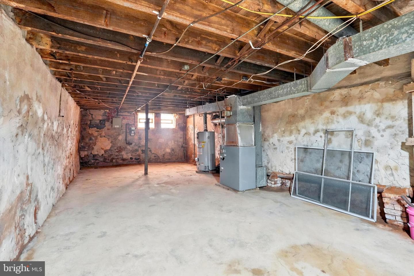 2304 Nicholas Street photo 24