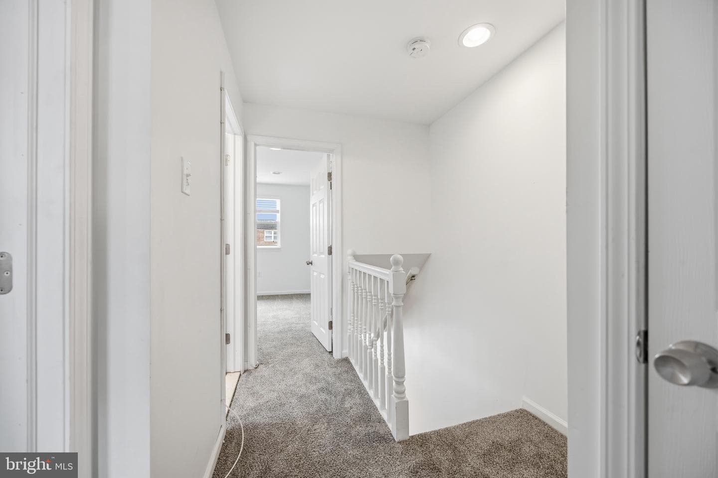 7637 Gilbert Street photo 16