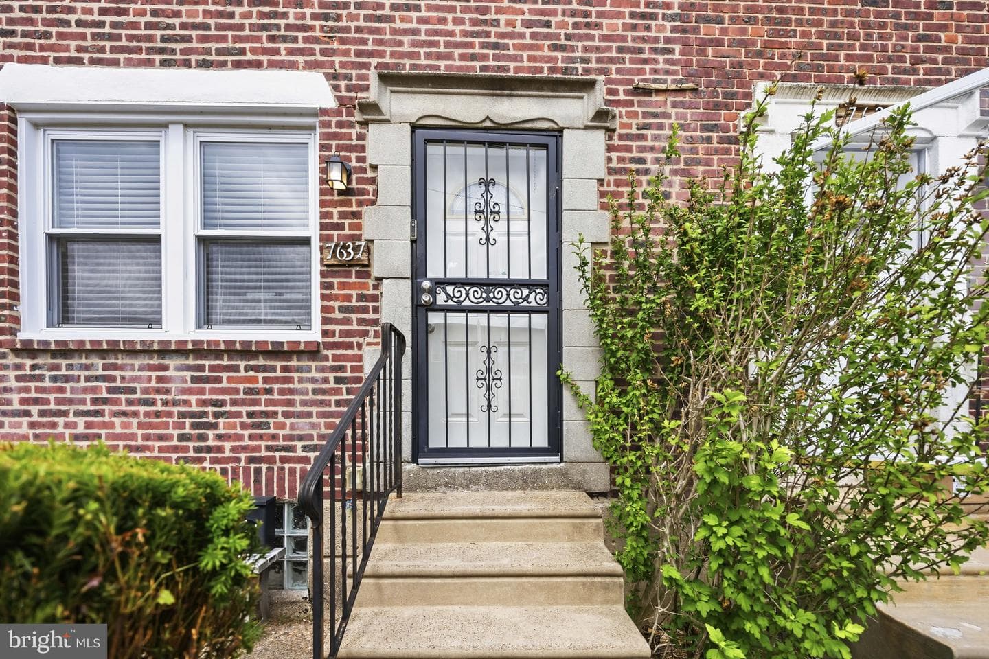 7637 Gilbert Street photo 3