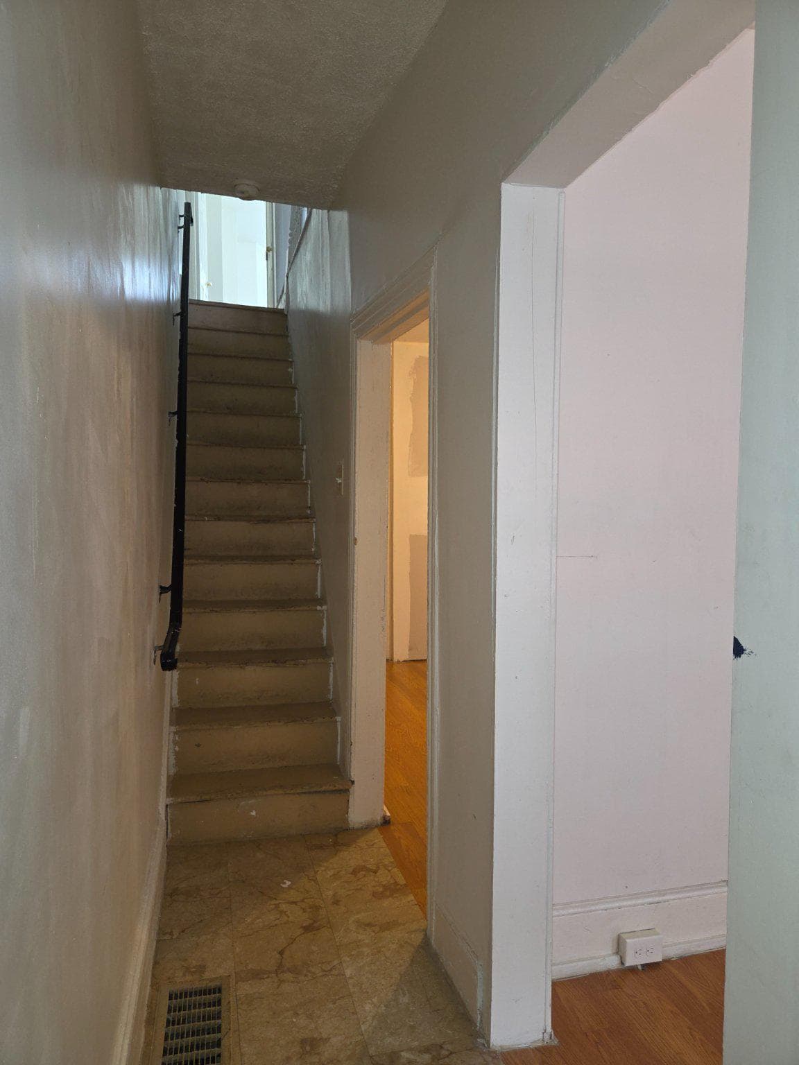 538 Turner Street photo 9