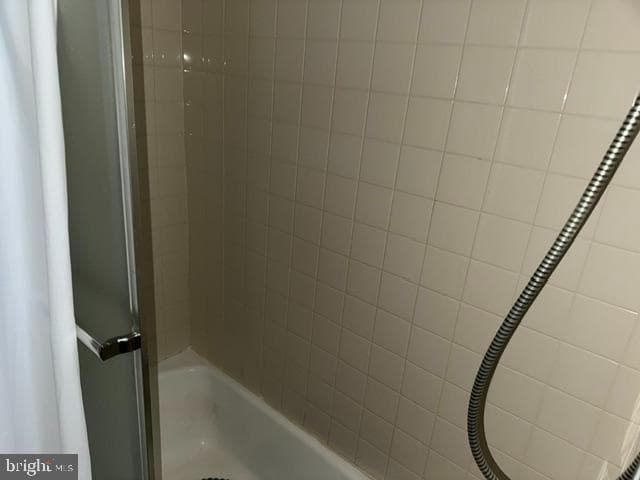 2643 S Alder Street photo 13