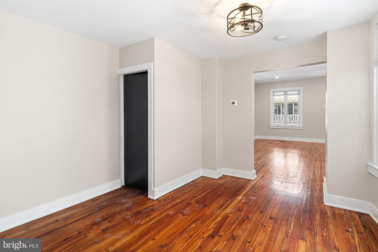 138 E Pleasant Street photo 5