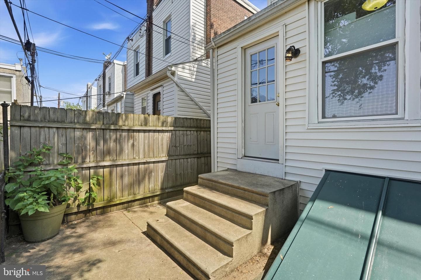 3362 Vaux Street photo 20