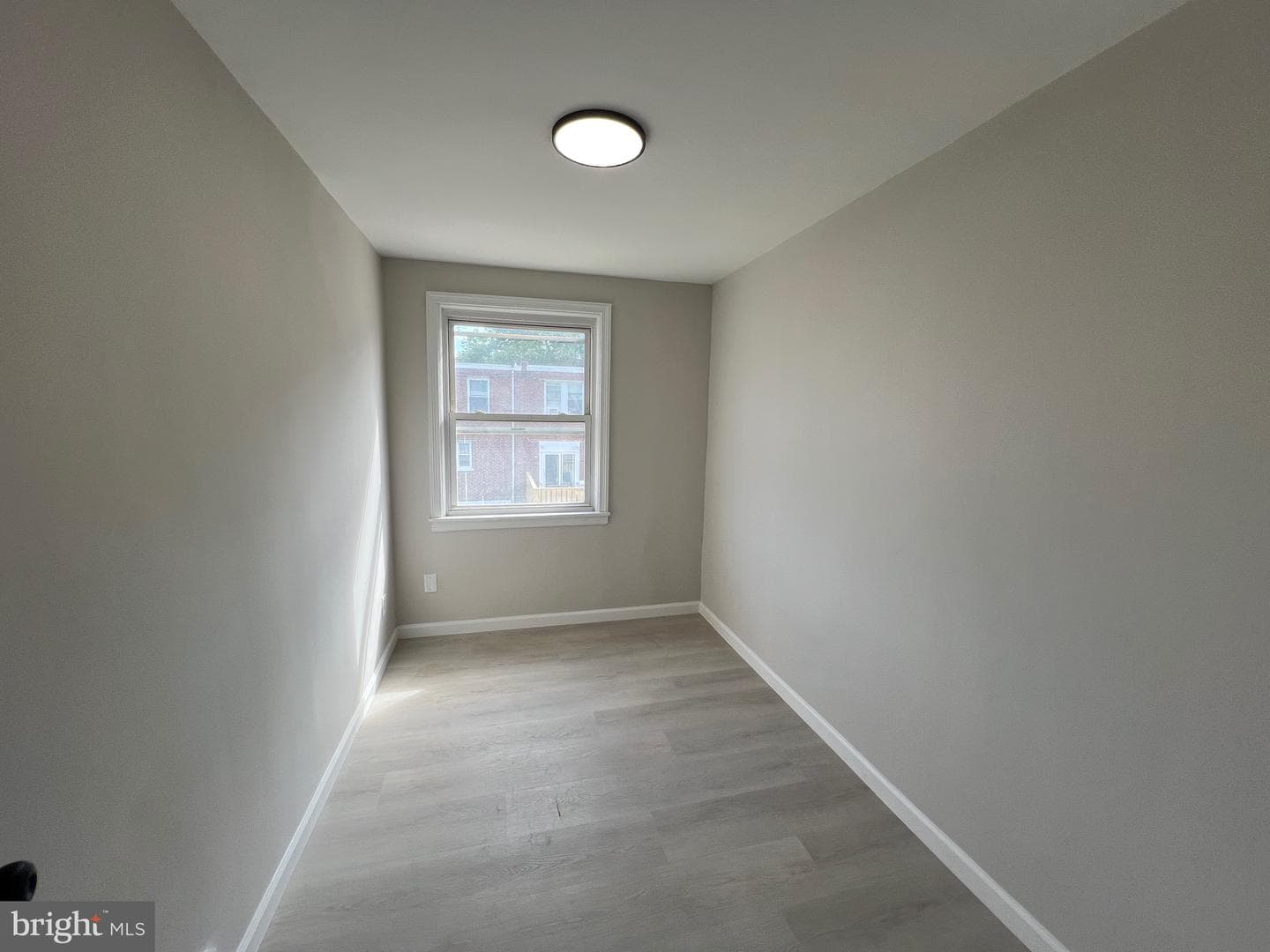 3356 Tyson Avenue photo 15