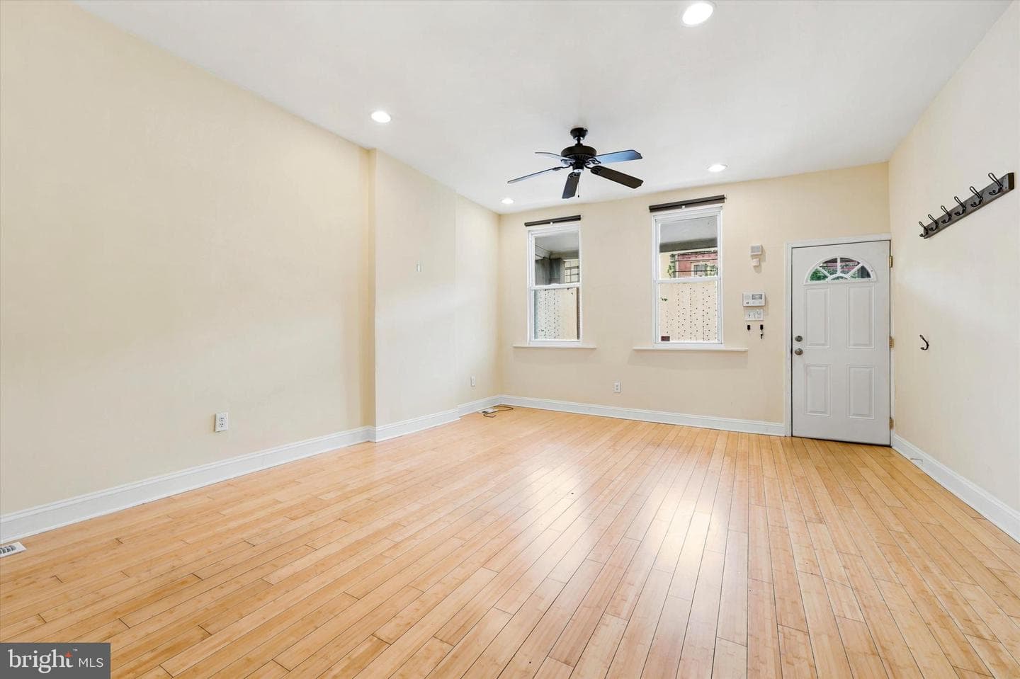 2111 Wharton Street photo 7