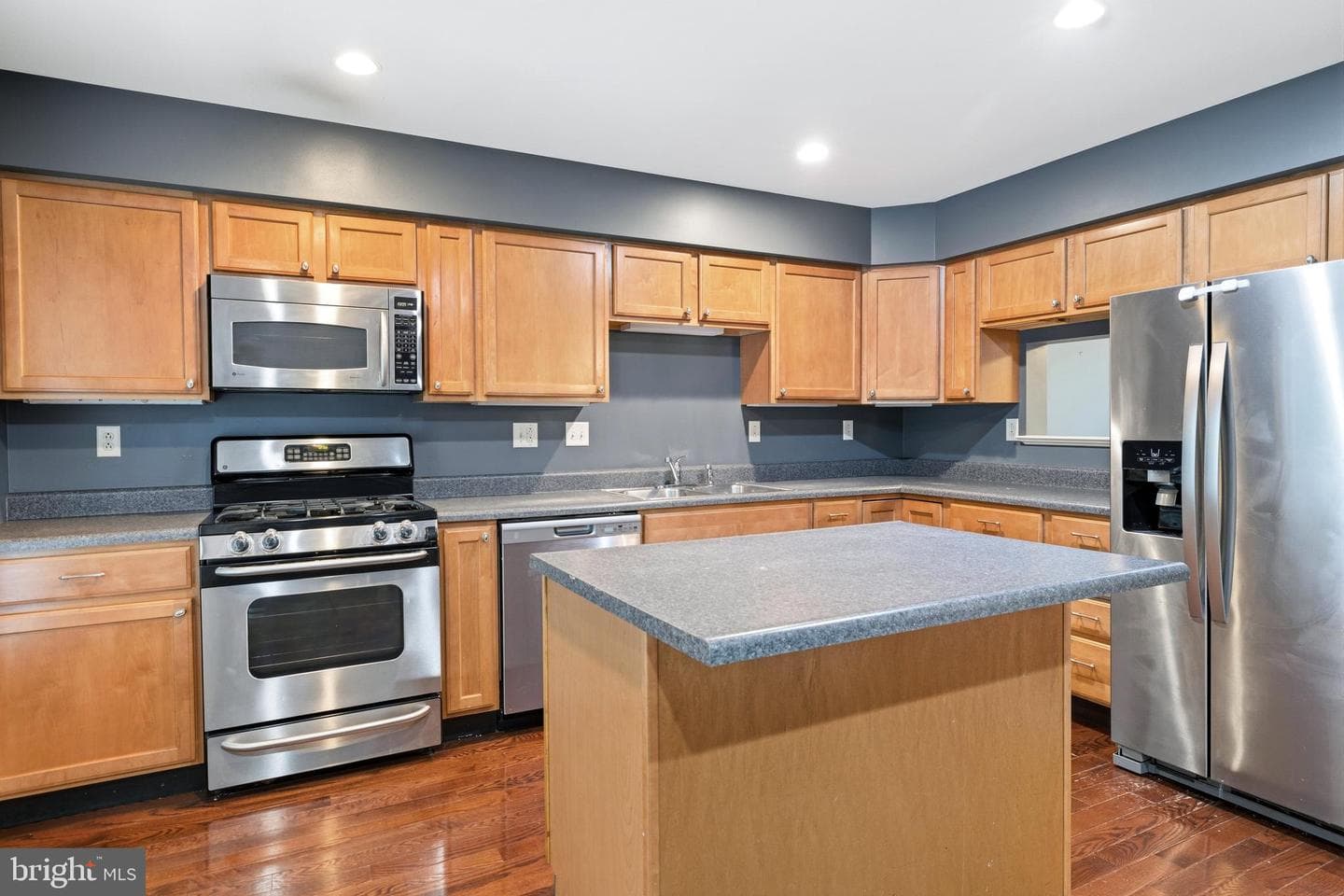 100 Parker Avenue #35 photo 7