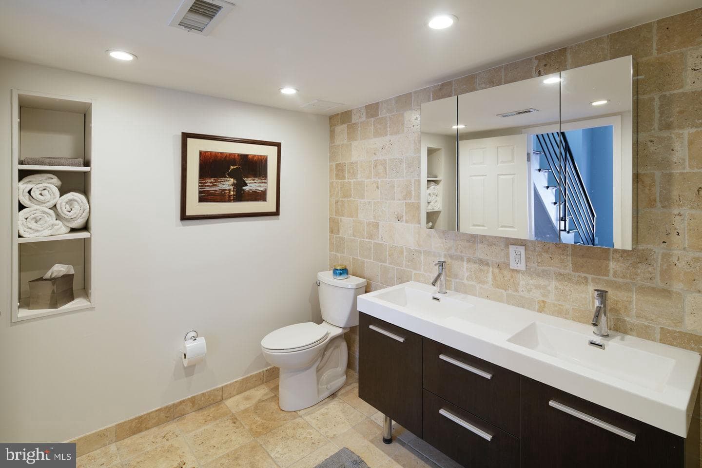 802 Locust Street #205 photo 27