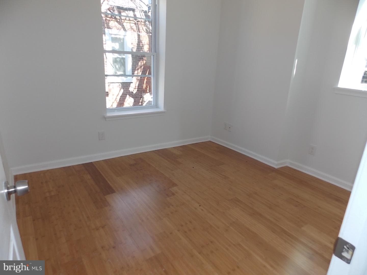 2323 W Lehigh Avenue photo 5