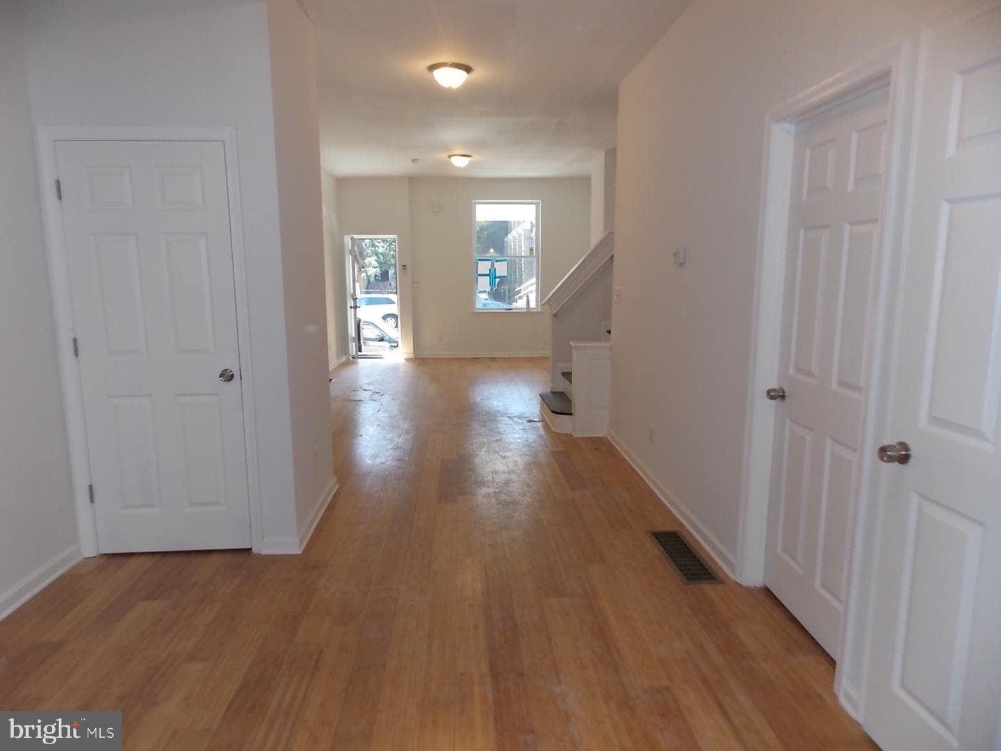 2323 W Lehigh Avenue photo 6
