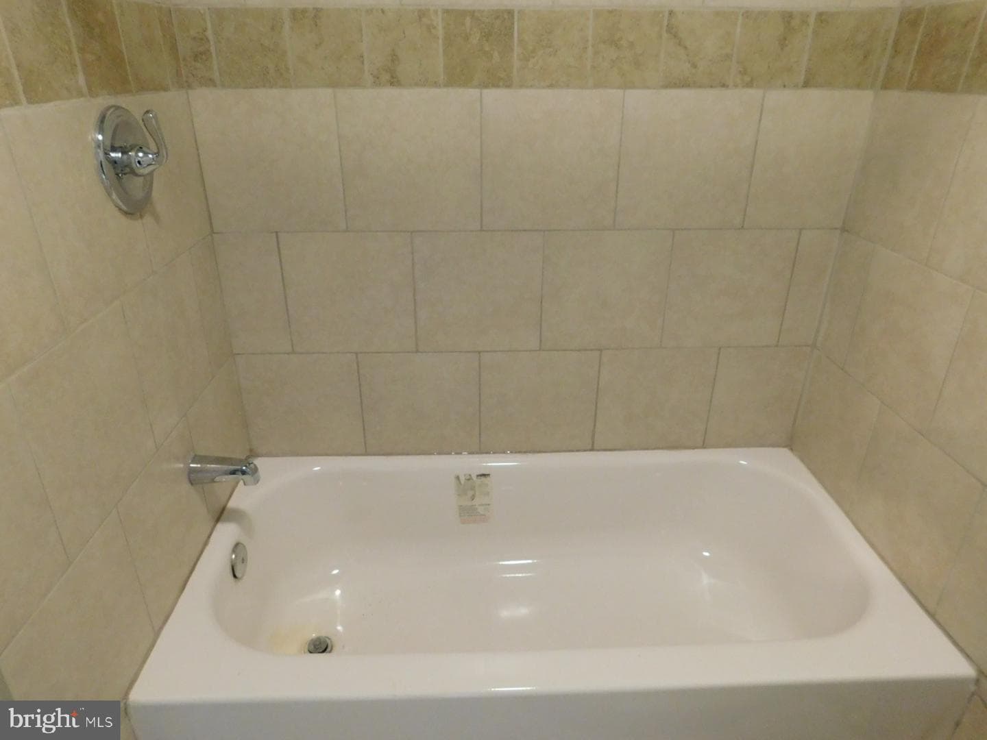 2333 W Harold Street photo 10