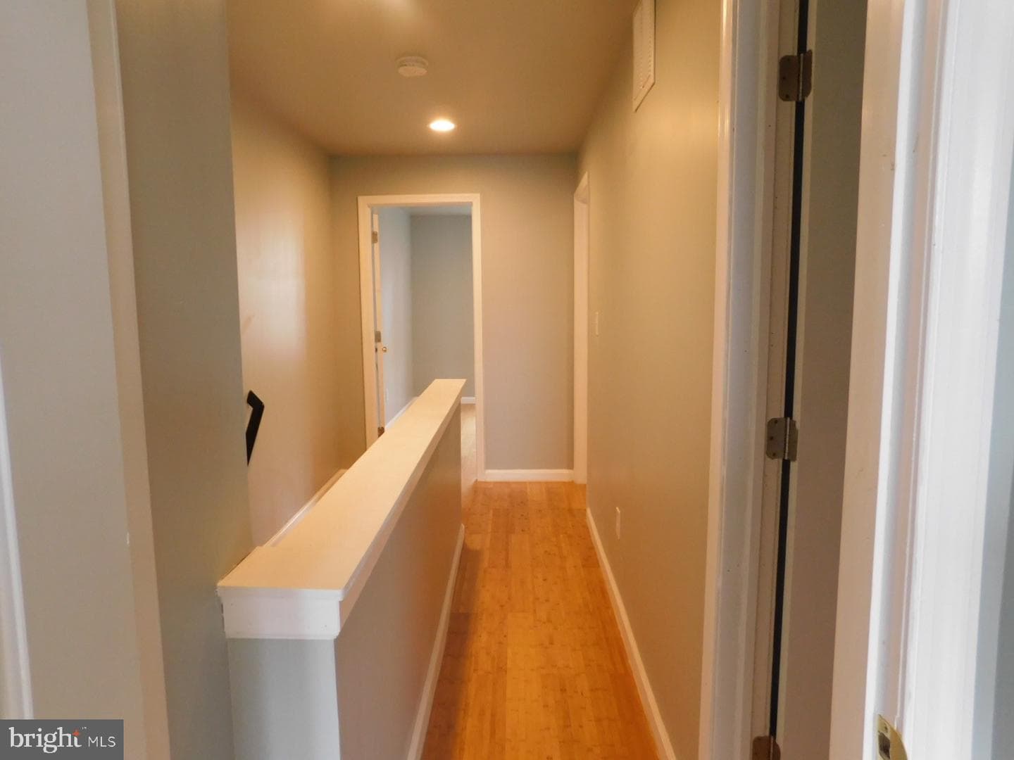 2333 W Harold Street photo 12