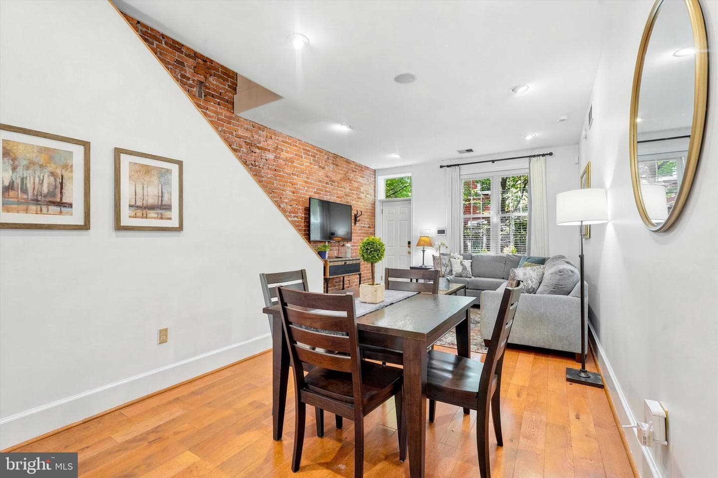 3029 W Harper Street photo 3