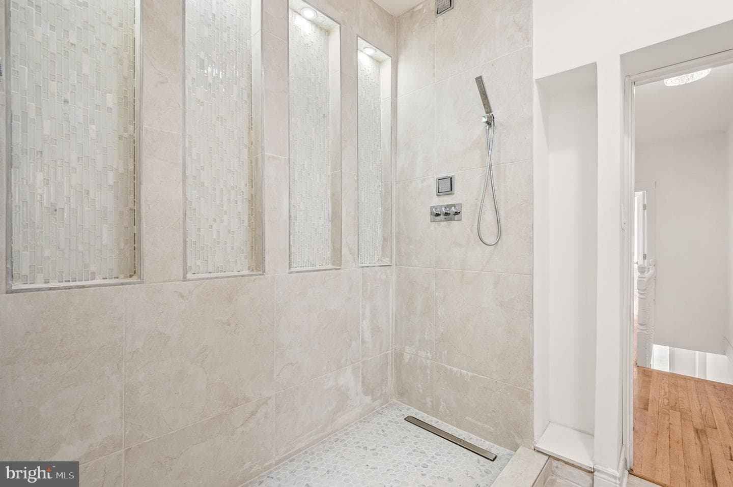 2630 Jasper Street photo 18