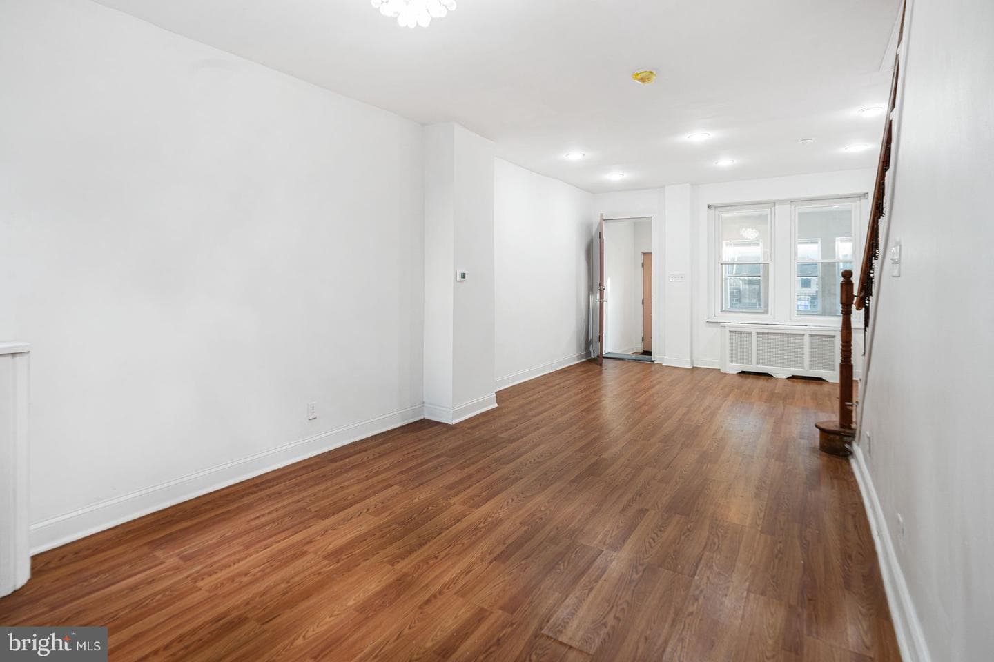 5717 Pemberton Street photo 3