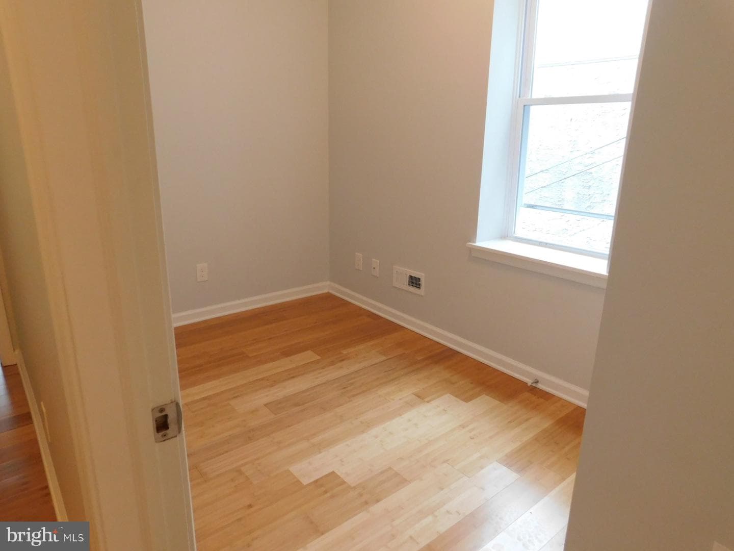 2326 N 19th Street photo 9
