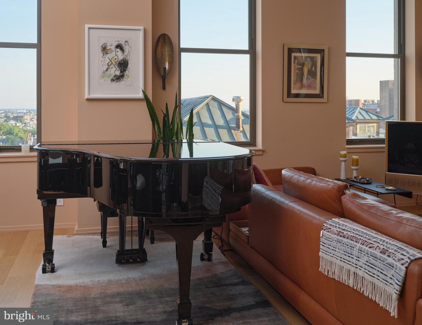 210 W Washington Square #8se photo 9